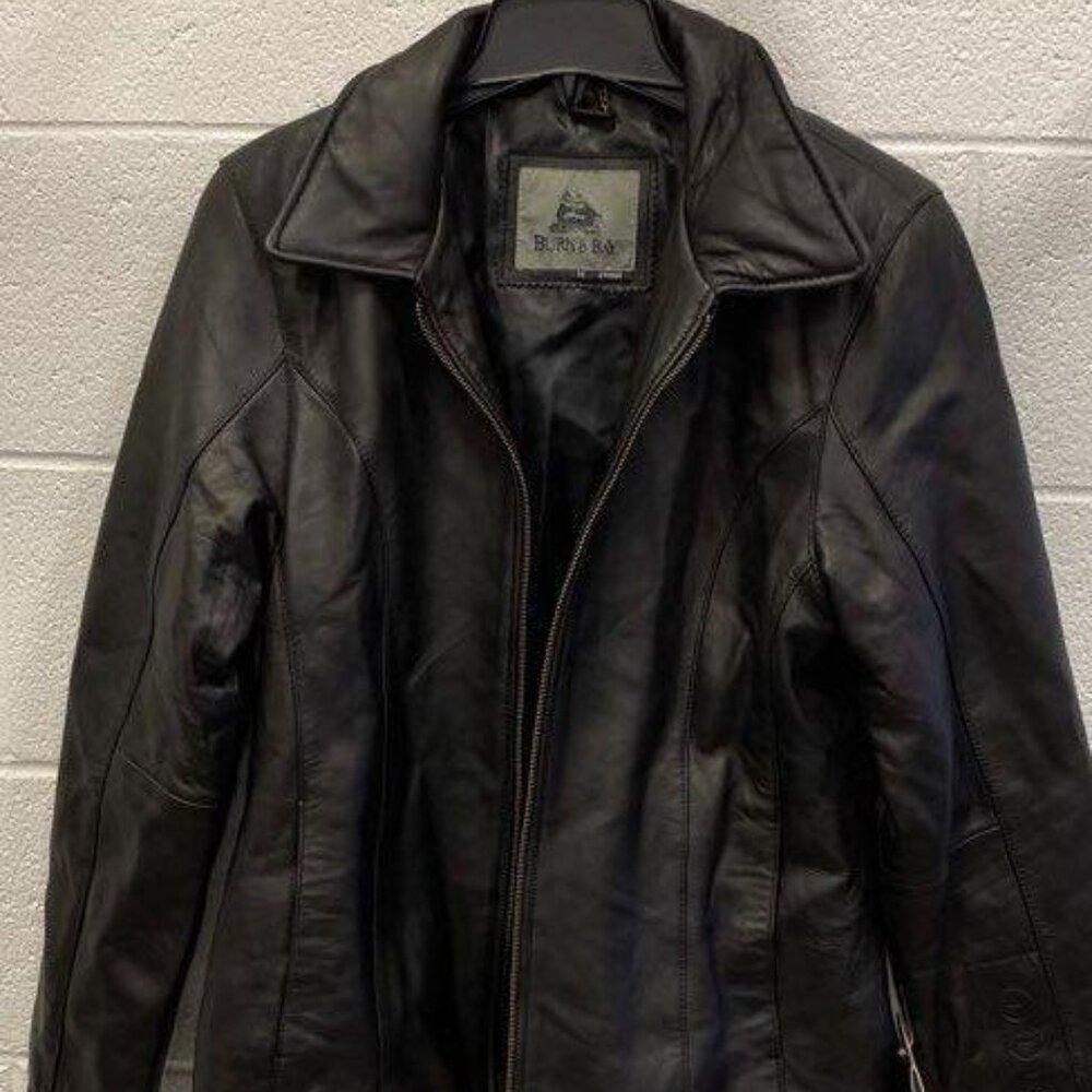 Burks Bay Men's Black Leather Jacket Size M NWT